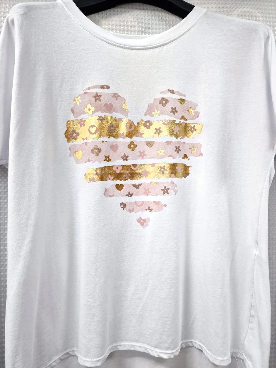 Sally tee gold heart